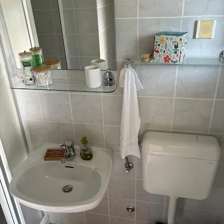 Charming Seaside - Zusterna,free Parking Appartement