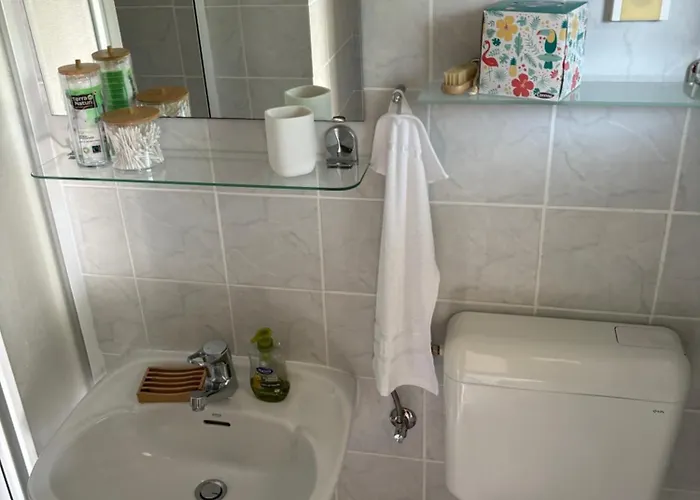 Charming Seaside - Zusterna,free Parking 아파트